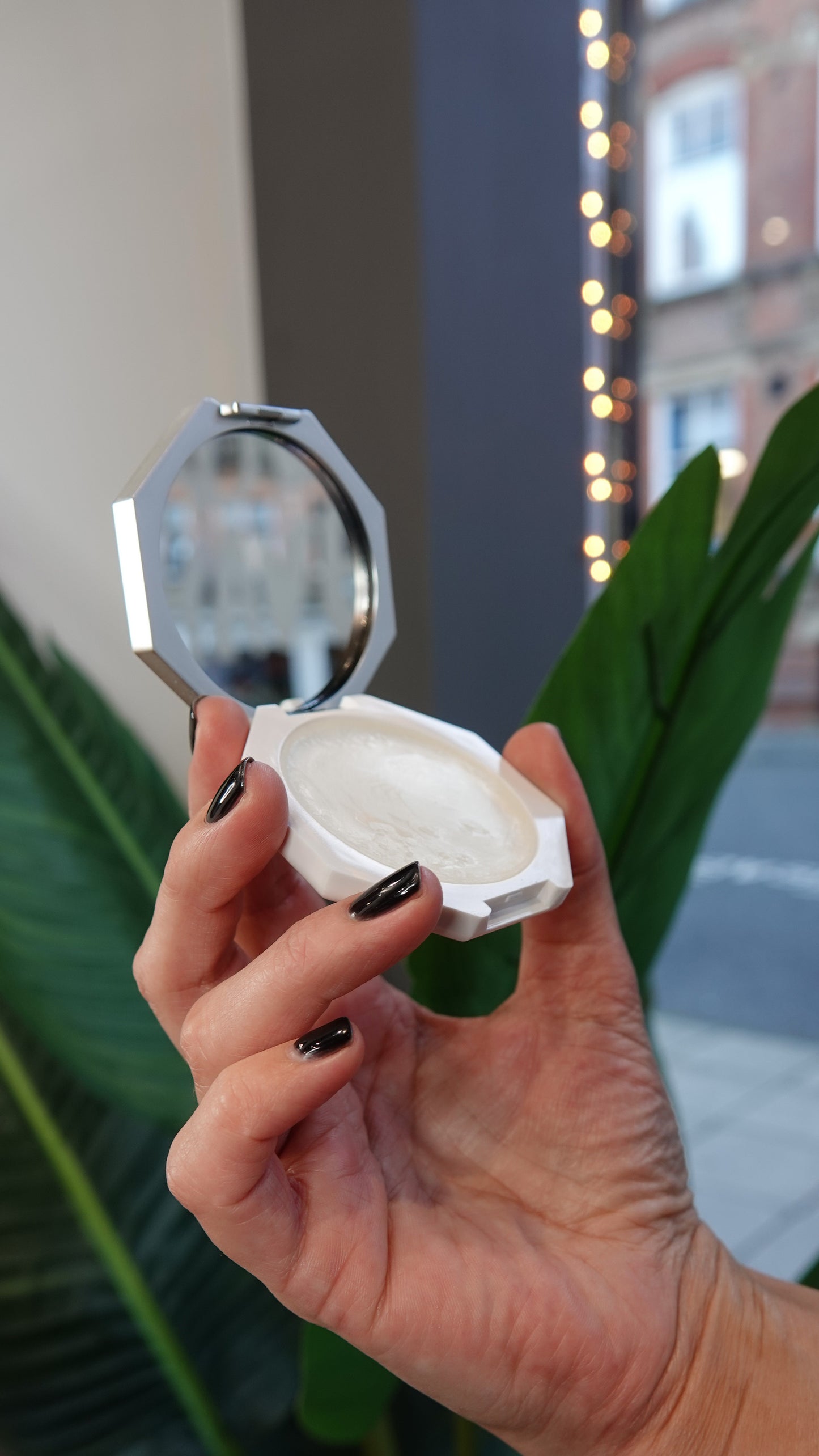 Brow Lifting Wax by My Brow Expert